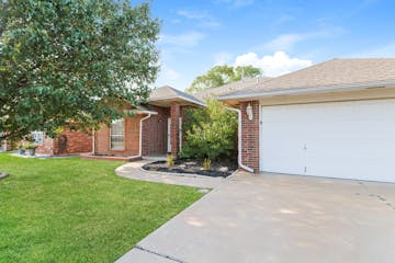 1845 NW 172nd St Edmond, OK 73012